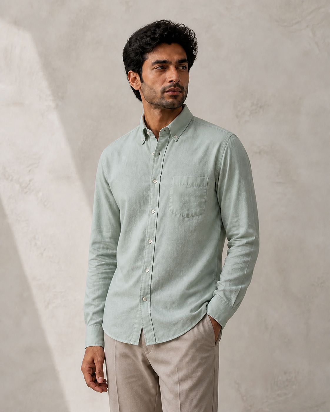 Baesick Ease Shirt in Pastel Pista Green